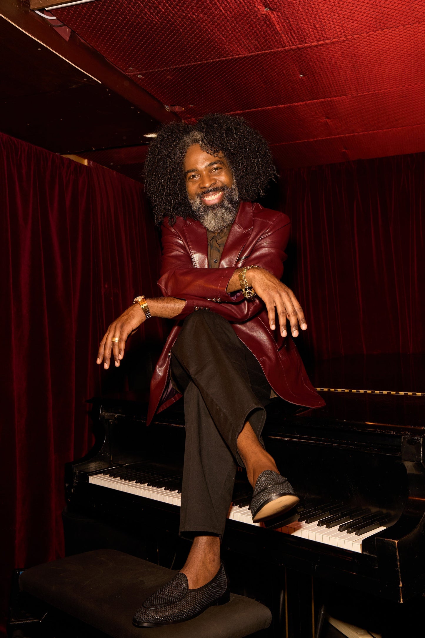 People of New York: Piano, Photos, and Performance with Axel