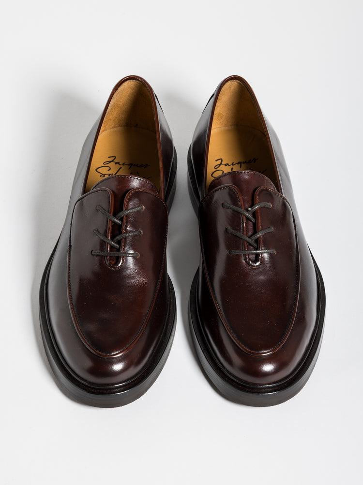 
                  
                    Load image into Gallery viewer, OLI BROWN
                  
                